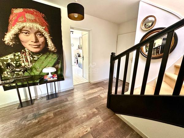 Maison Orgeval 5 pièce(s) 113 m2 €545 000 ** - Référence 8817