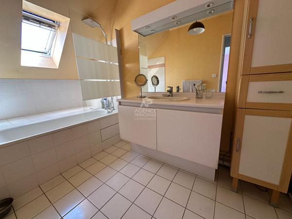 Maison Orgeval 5 pièce(s) 113 m2 €545 000 ** - Référence 8817