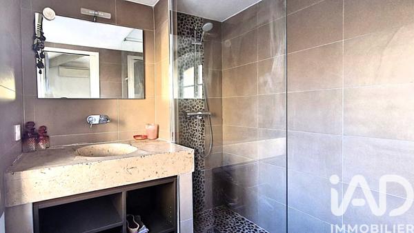 Appartement à vendre 4 pièces 68 m² Bandol