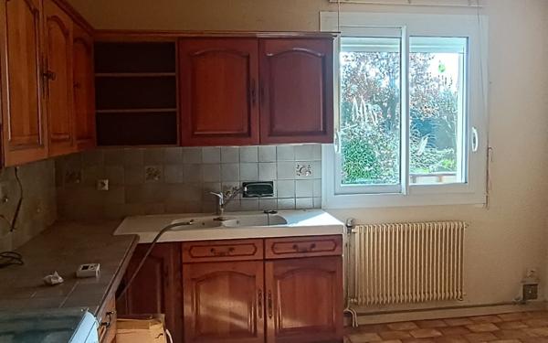 Maison à vendre    7 pièces •  Le Thou