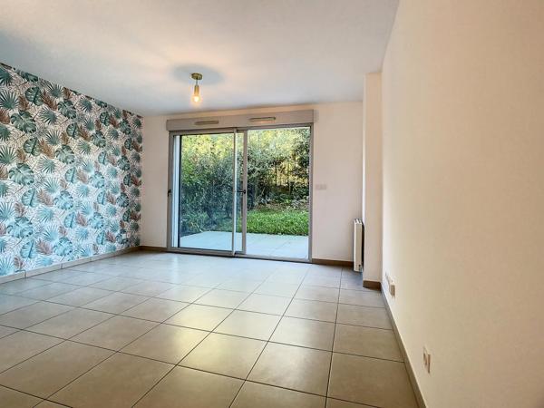 T1 – 26.30 m² – TERRASSE – JARDIN – 69130 – ECULLY