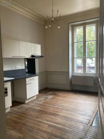 Location - Appartement Troyes 10000 3 pièces 83 m 2