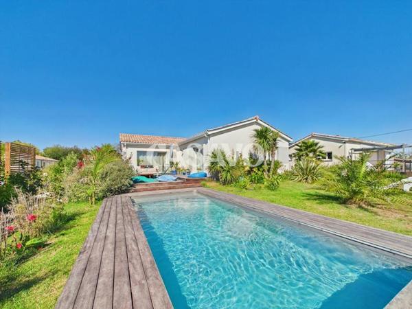 Vente Maison 4 pièces de 109m² - 33780 Soulac-sur-Mer