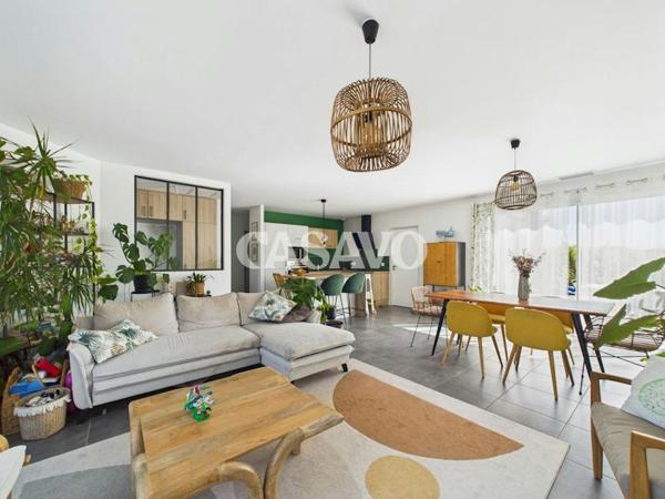 Vente Maison 4 pièces de 109m² - 33780 Soulac-sur-Mer