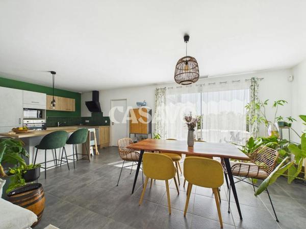 Vente Maison 4 pièces de 109m² - 33780 Soulac-sur-Mer