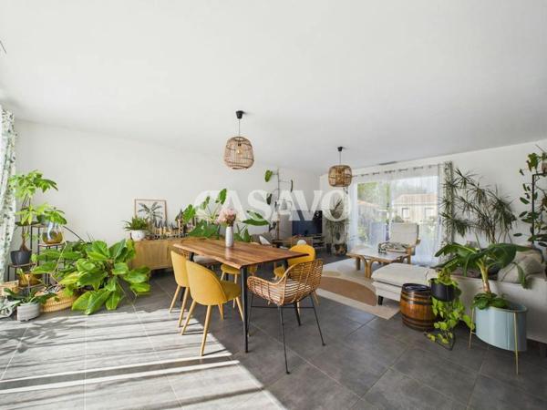 Vente Maison 4 pièces de 109m² - 33780 Soulac-sur-Mer