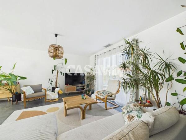 Vente Maison 4 pièces de 109m² - 33780 Soulac-sur-Mer