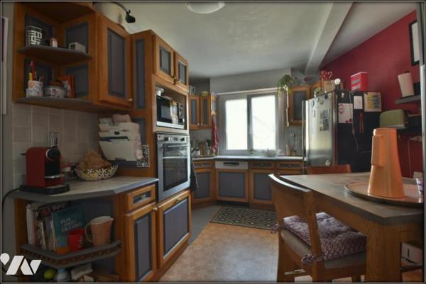 LE RHEU APPARTEMENT PLEIN CENTRE T5 117M2 UTILE LOGGIA