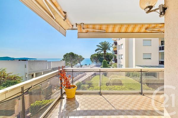 Appartement F3 à vendre  3 pièces - 78,64 m 2   NICE  - 06