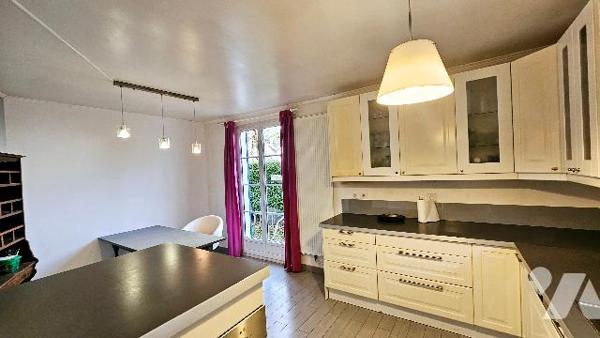 Maison de famille à Maurepas