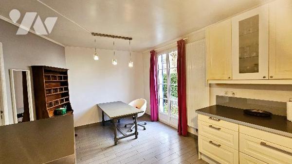 Maison de famille à Maurepas