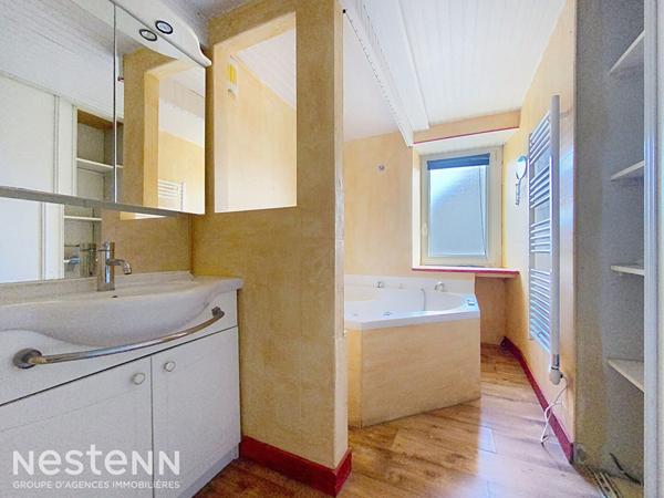 Maison de ville de 120m², 4 chambres proche commodités et écoles