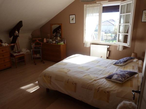 Vente Maison 7 pièces 195 m2 à Vierzon