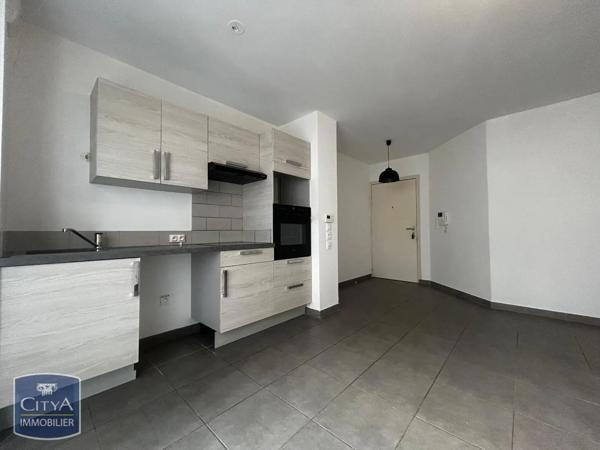 Appartement à louer 2 pièces 43.38m²
