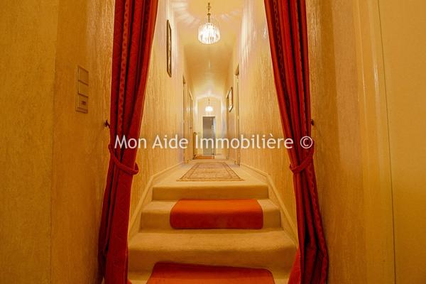 Villa d'architecte avec parc