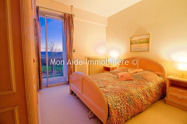 Villa d'architecte avec parc