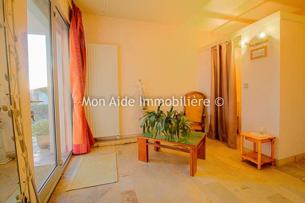 Villa d'architecte avec parc