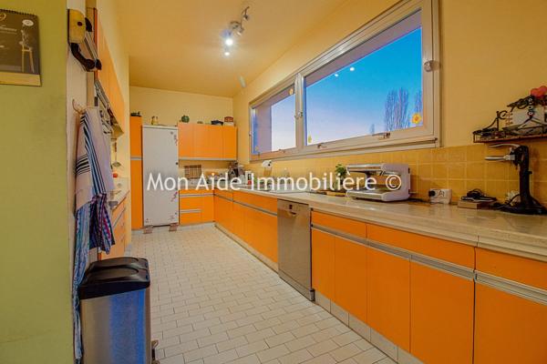 Villa d'architecte avec parc