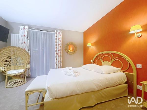 Hôtel-restaurant à vendre 425 m² Carantilly