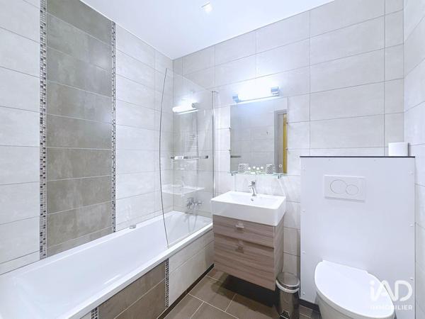 Hôtel-restaurant à vendre 425 m² Carantilly