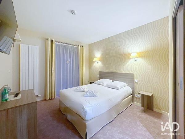 Hôtel-restaurant à vendre 425 m² Carantilly