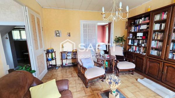 Maison familiale – 94 m² – 3 chambres – Terrain de 3 330 m² – Terrasse plein sud