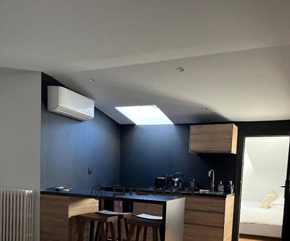 Autre 8 pièces 143 m²