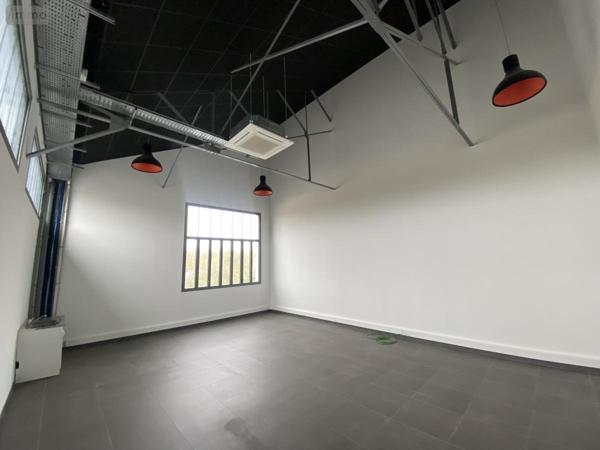 Fonds et/ou murs commerciaux à vendre à Changé en Mayenne (53810), ref : 53007-2193