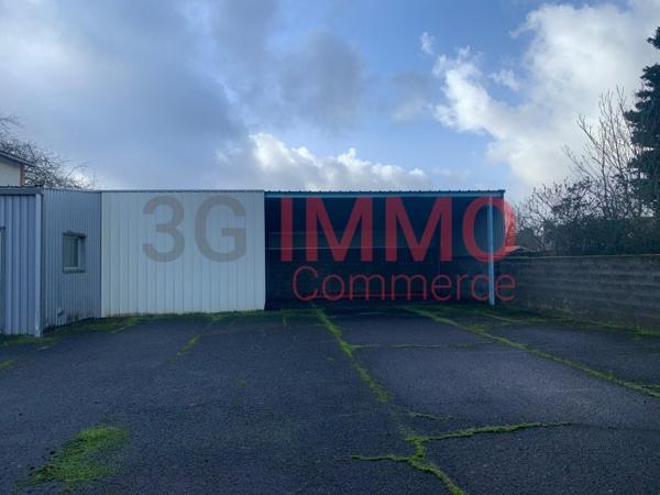 Location / Local Industriel / Bâtiment à Niort (79000)