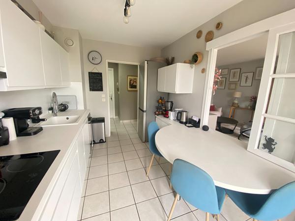 Appartement Dijon 2 pièce(s) 49.5 m2 + terrasse