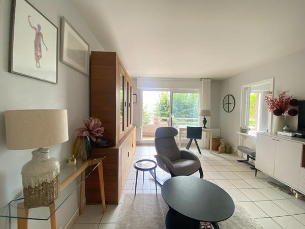 Appartement Dijon 2 pièce(s) 49.5 m2 + terrasse
