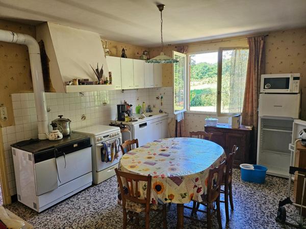 MAISON PLAIN PIED PLUS DEPENDANCES