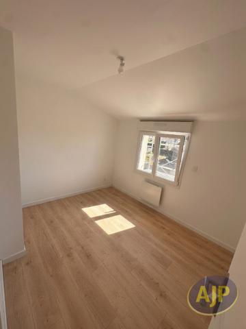 Location maison Segre : 670 € - AJP Immobilier Segré