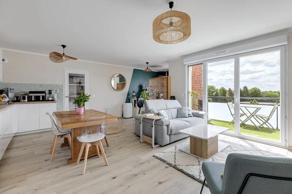 Appartement à vendre 4 pièces 70m² Croix (59170)