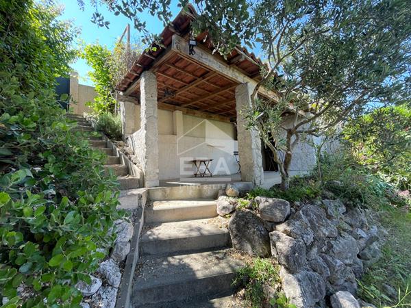 LES PENNES MIRABEAU - EXCLUSIVITE - Cité Haute - Maison contemporaine 4 chambres impeccable, sans vis-à-vis, avec studio indépendant et piscine, au calme absolu