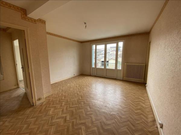 Appartement à vendre |  Thiviers |  4 pièces | 70 m²