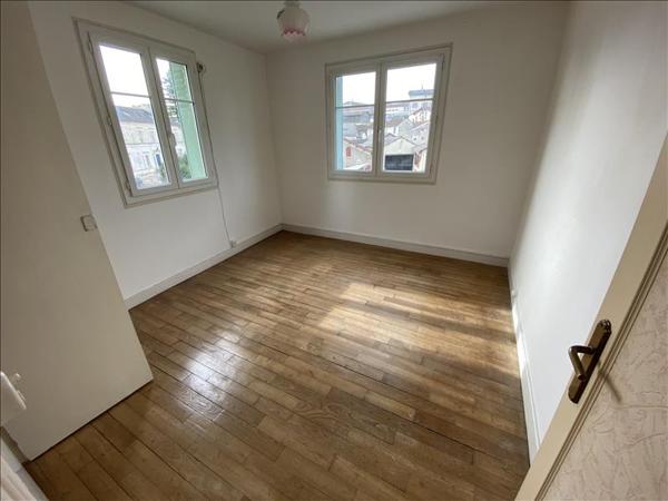 Appartement à vendre |  Thiviers |  4 pièces | 70 m²