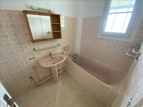 Appartement à vendre |  Thiviers |  4 pièces | 70 m²