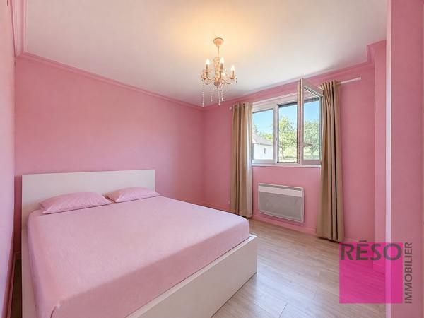 COUP DE CŒUR – MAISON AVEC PISCINE PRIVATIVE ET JARDIN
