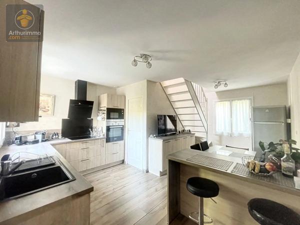 Vente Maison 7 pièces 176 m2 à Périgny