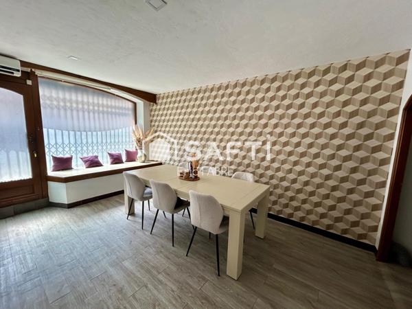 Maison 4 chambres Terrasse salon cuisine