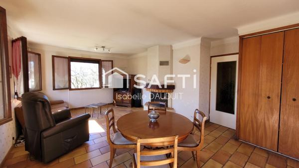 MAISON 3 CHAMBRES PISCINE