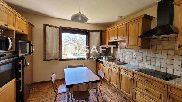 MAISON 3 CHAMBRES PISCINE