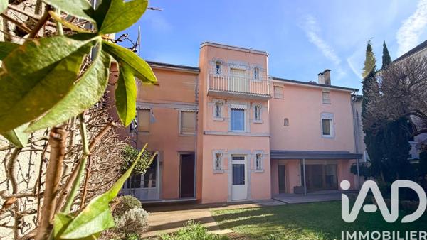 Maison à vendre 9 pièces 268 m² Bourg-en-Bresse