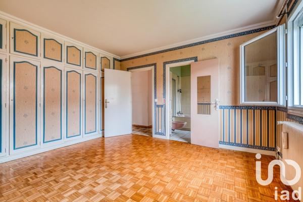 Maison à vendre 6 pièces 170 m² Crécy-la-Chapelle