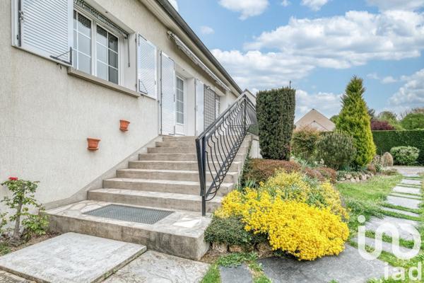 Maison à vendre 6 pièces 170 m² Crécy-la-Chapelle