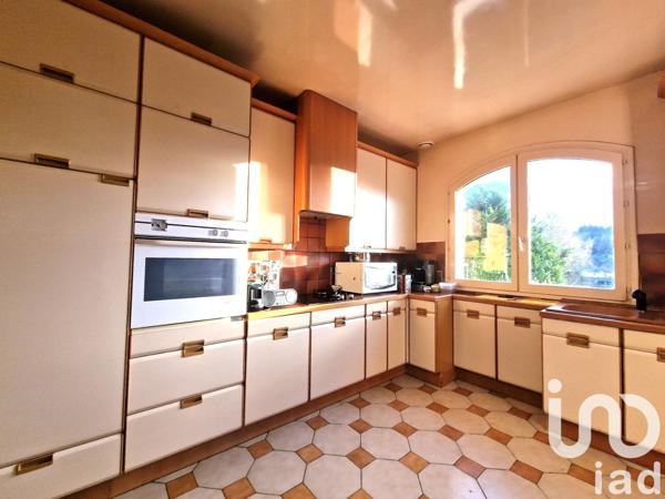 Maison à vendre 10 pièces 230 m² La Monnerie-le-Montel