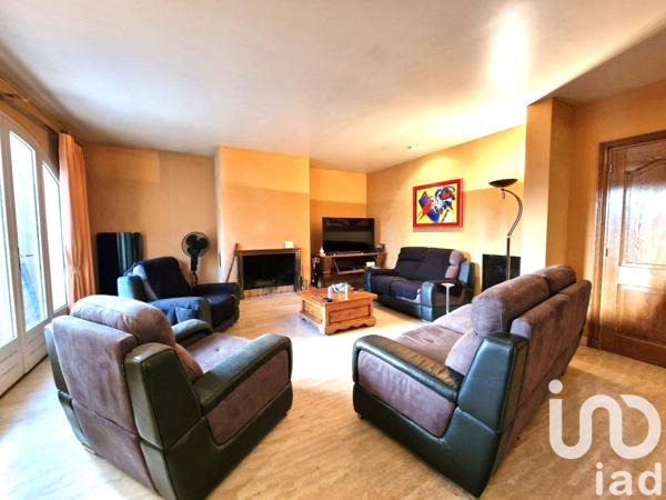 Maison à vendre 10 pièces 230 m² La Monnerie-le-Montel