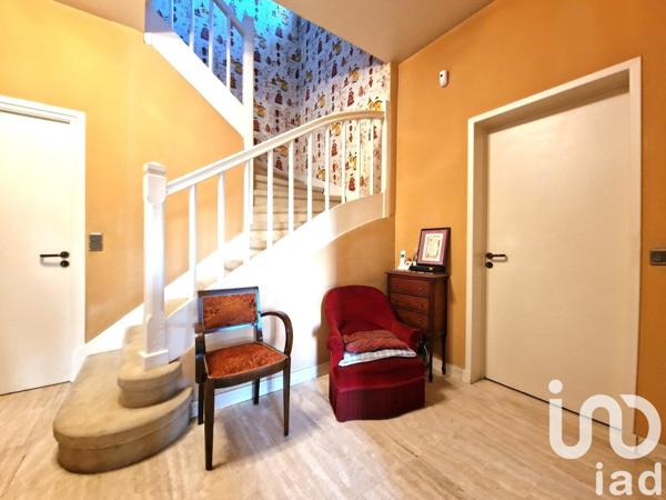 Maison à vendre 10 pièces 230 m² La Monnerie-le-Montel