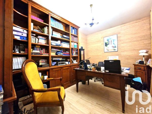 Maison à vendre 10 pièces 230 m² La Monnerie-le-Montel